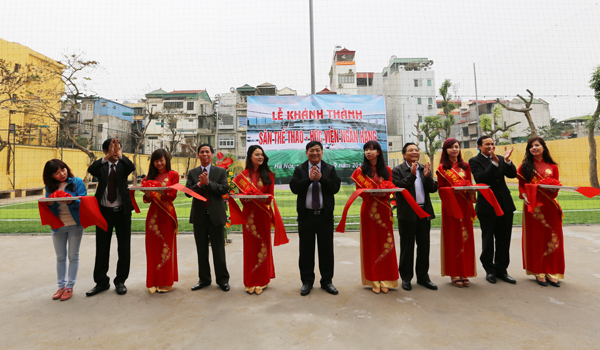 Hình ảnh sân Sân bóng đá cỏ nhân tạo Trường Học Viên Ngân Hàng
