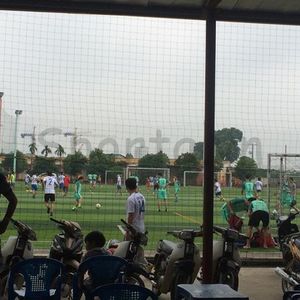 Sân Bóng Minh Kiệt , Dương Nội
