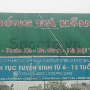 Sân bóng đá Hồng Hà