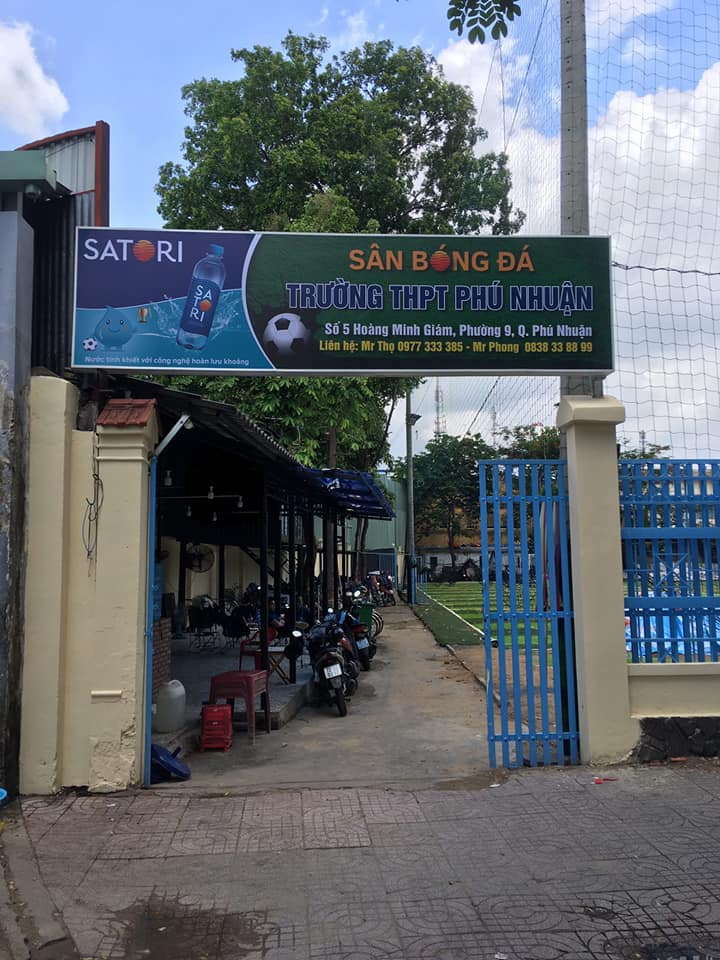 Hình ảnh Sân Bóng Đá Trường THPT Phú Nhuận 3