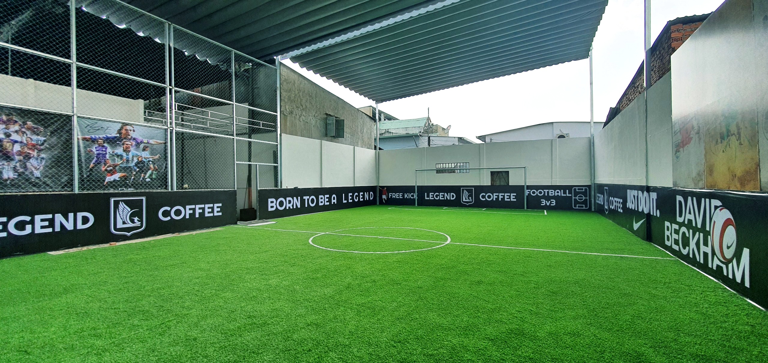 Hình ảnh sân Legend Coffee & Football