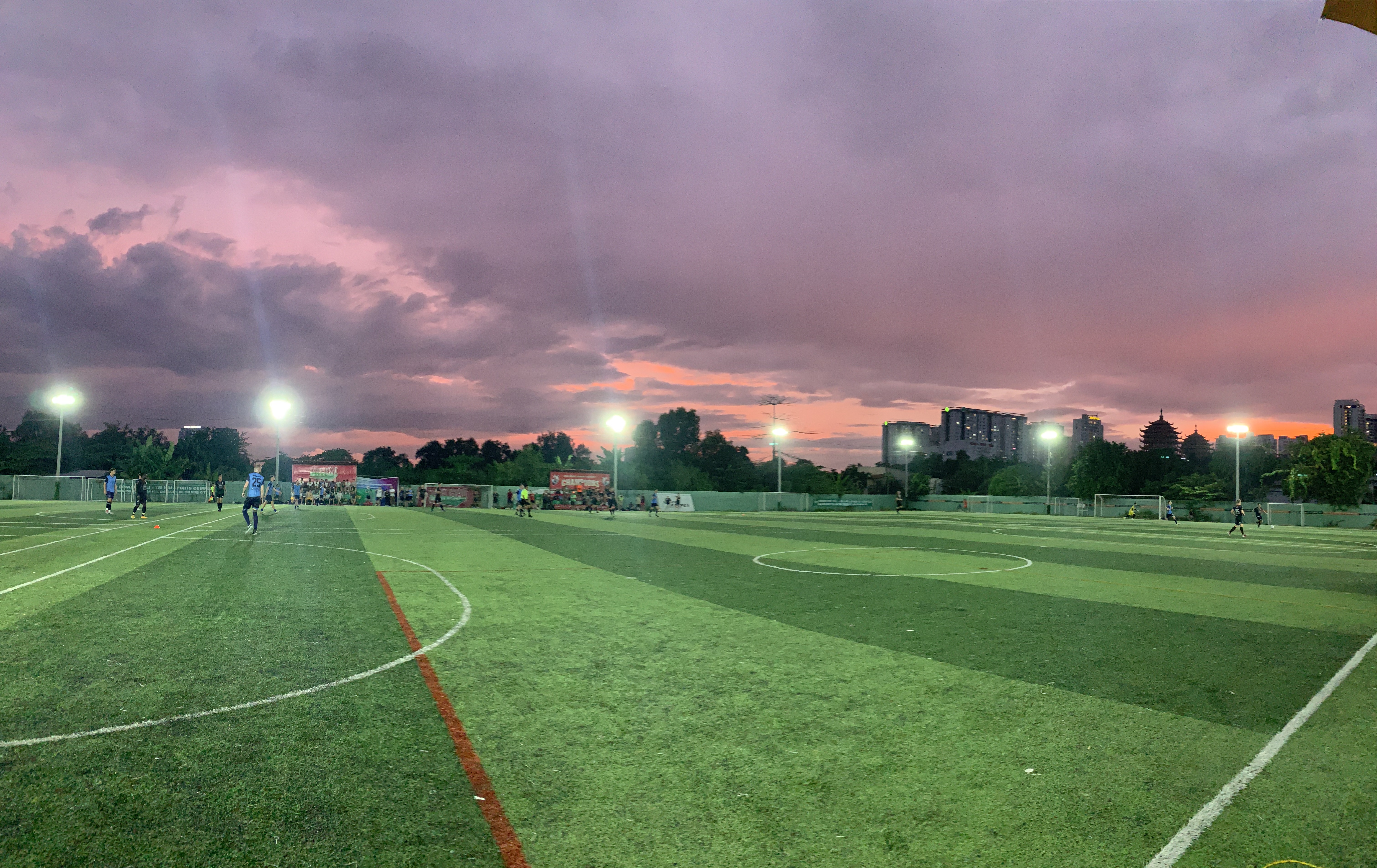 Hình ảnh Sân bóng Trí Hải (Tri Hai Football) 4